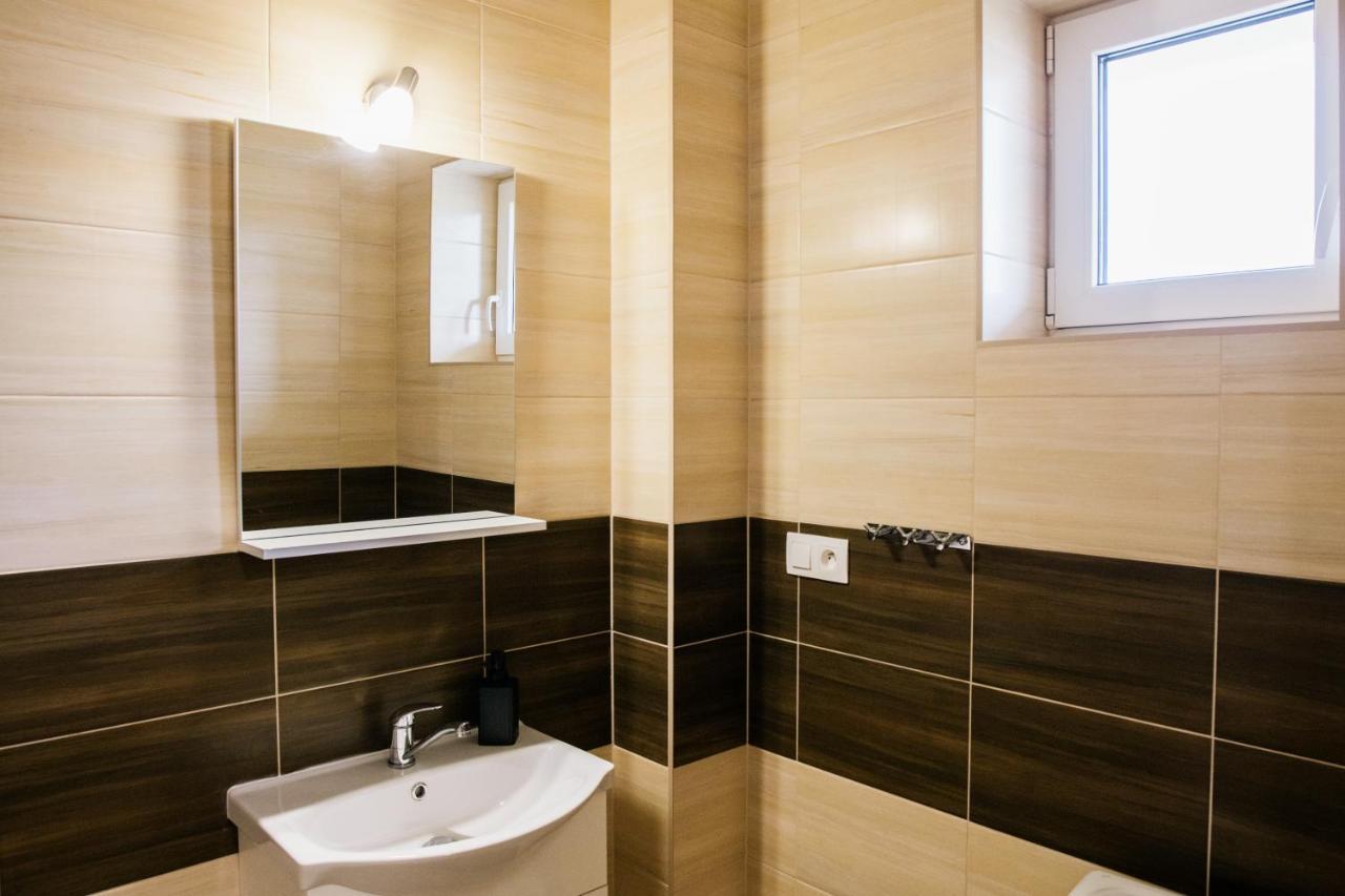 Jazmin apartmány Velky Meder Exterior foto