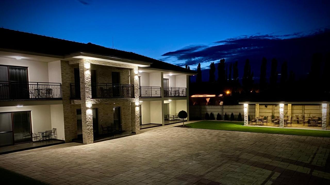 Jazmin apartmány Velky Meder Exterior foto
